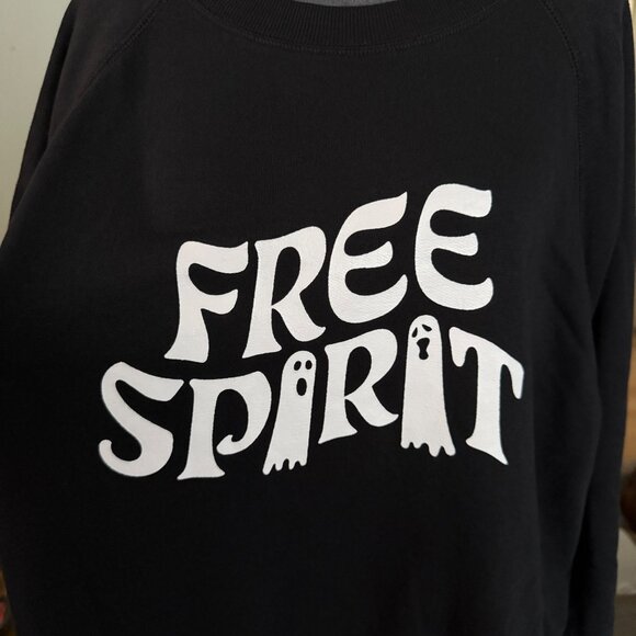 Free Spirit Graphic Sweatshirt XXL Old Navy Black Cotton Blend - Picture 2 of 4